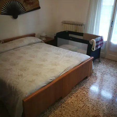 Apartament House Romolo *